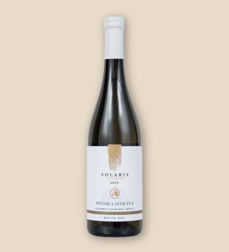 Winnica Invictus Solaris White Dry